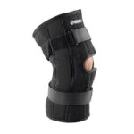 Hinged knee brace